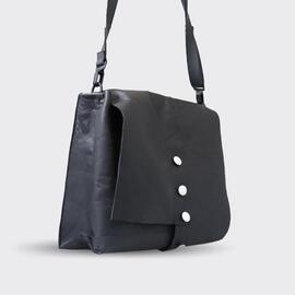 Bolso Papucei Amia Black