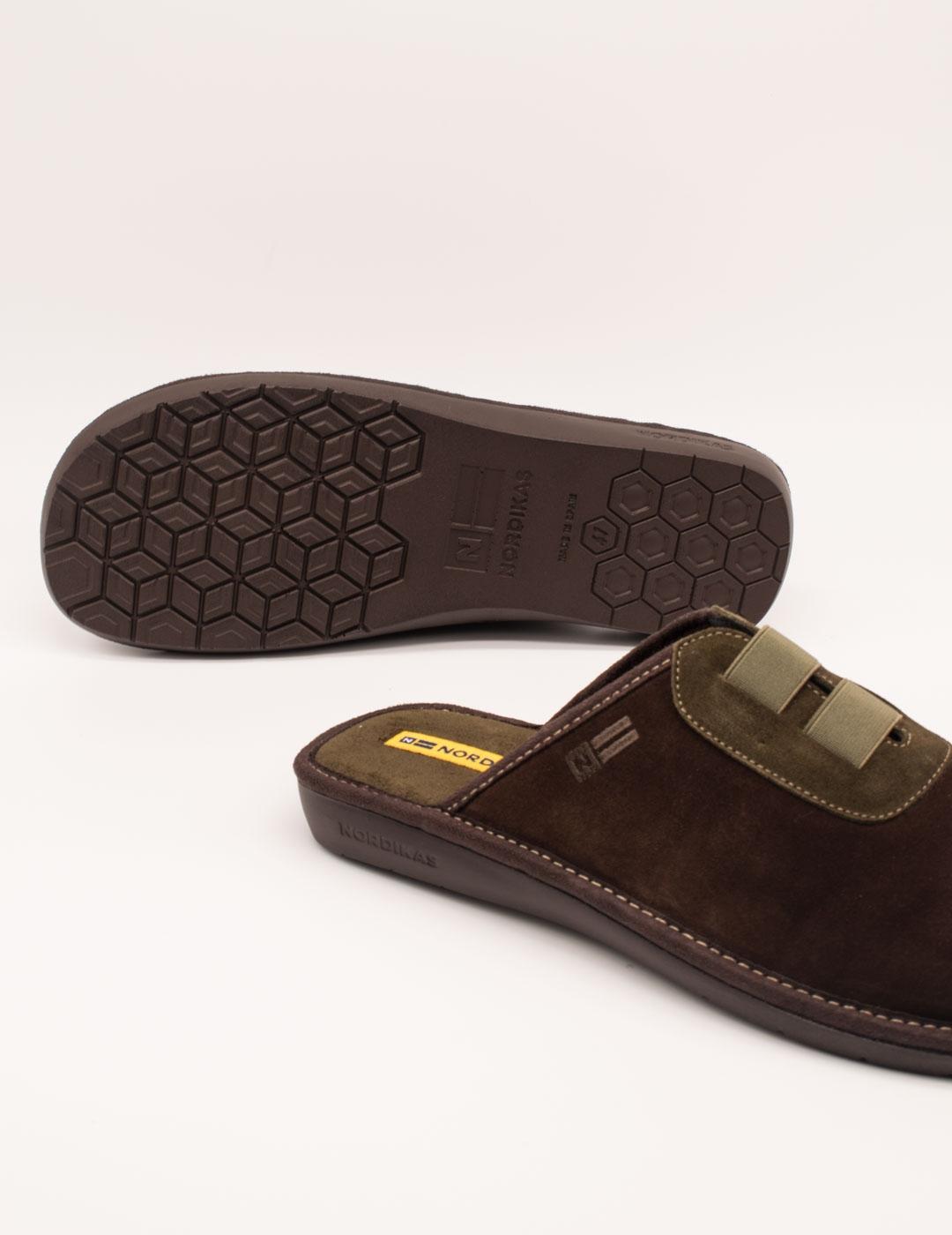 Zapatilla Nordika´s 1374 afelpado moka/musgo