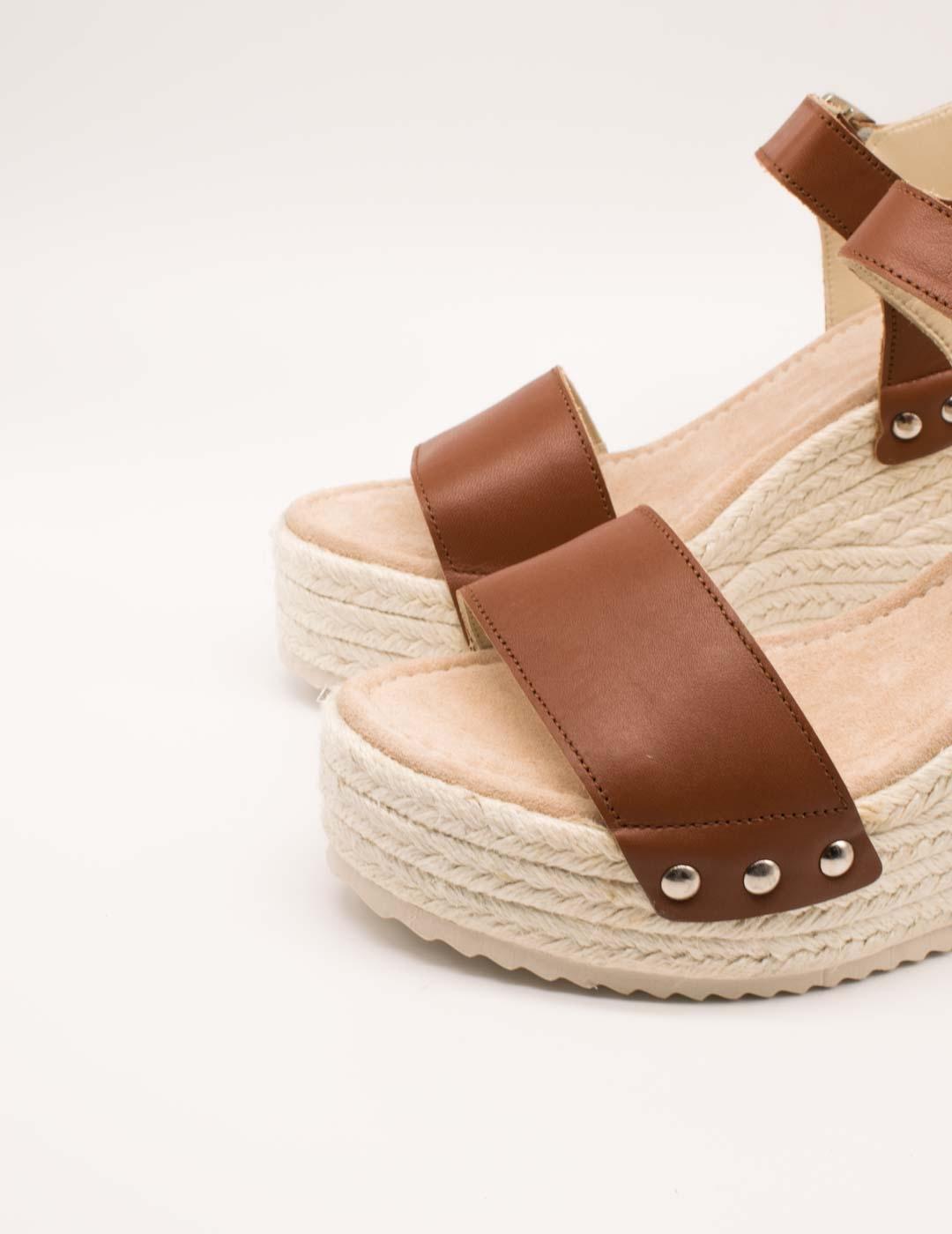 Sandalia Castell 2384 Retro Ciervo Panna de Mujer