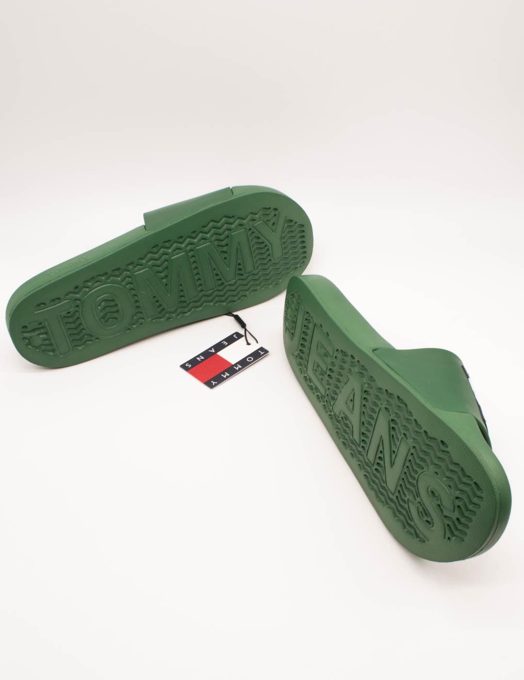 Chancla Tommy Hilfiger EM01191-L2P Verde de Hombre