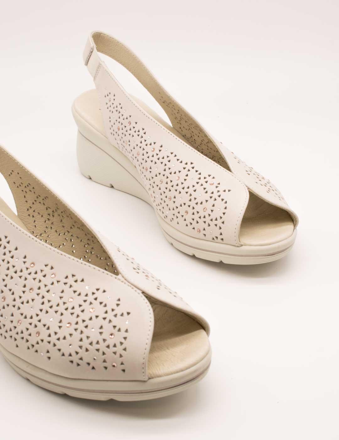 Zapato 24HRS 26449 Relax Crema de Mujer