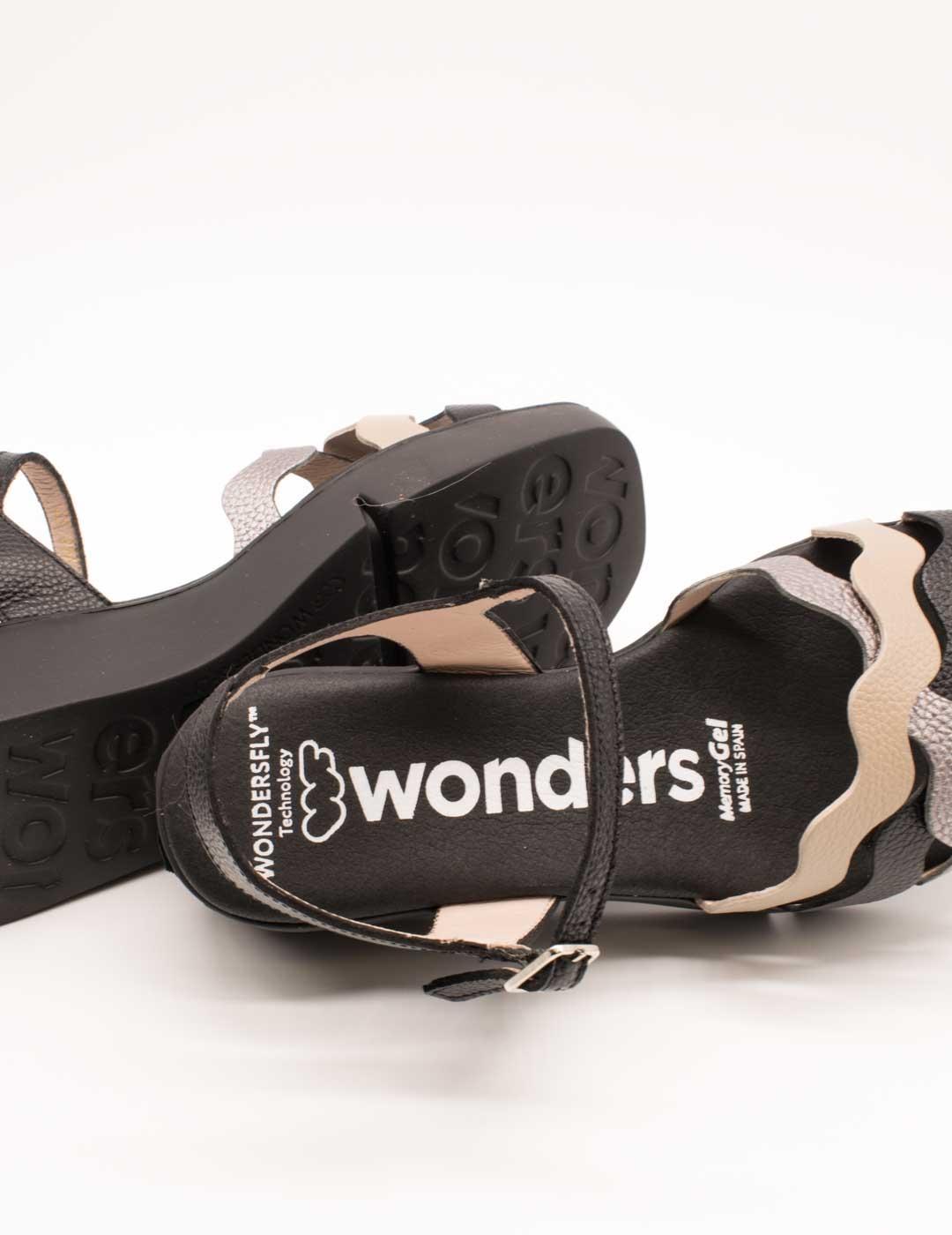 Sandalia Wonders B-7943 Wild Plomo-Negro-Taupe de Mujer