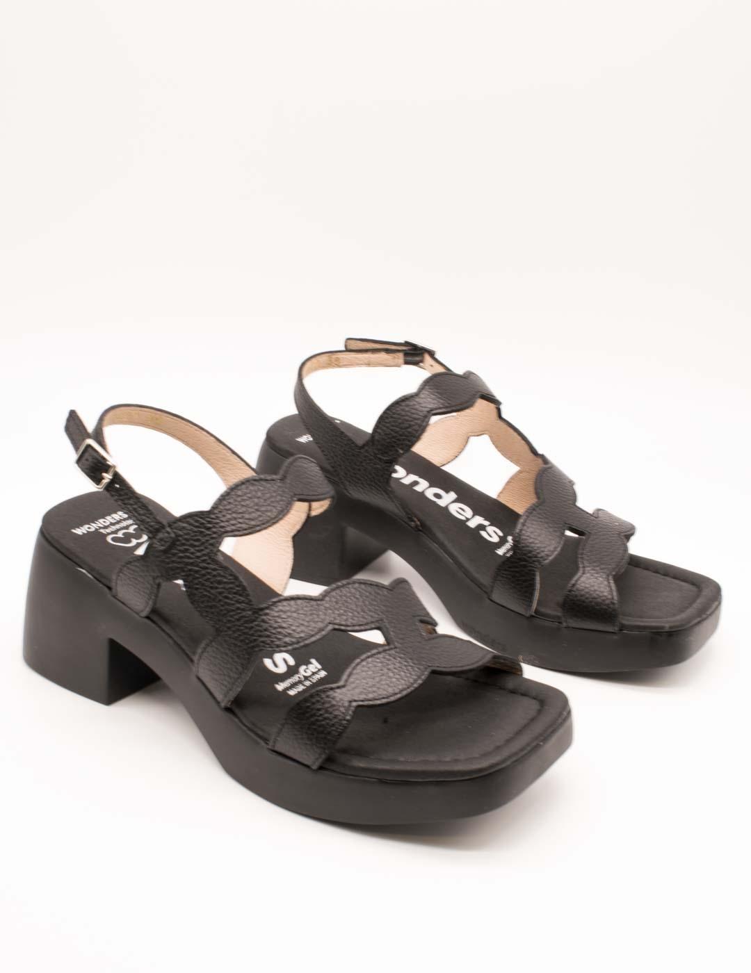 Sandalia Wonders D-1020 Wild Negro de Mujer
