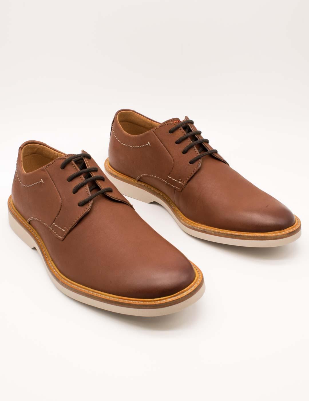 Zapato Clarks 26172070 Atticus LTLace Dark Tan de Hombre