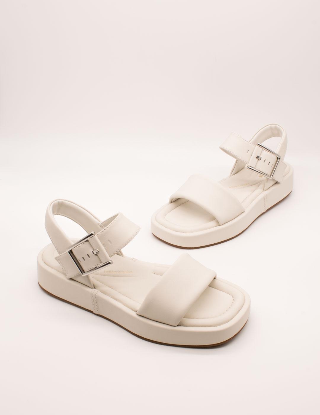 Sandalia Clarks 26176258 Alda Strap Off White de Mujer