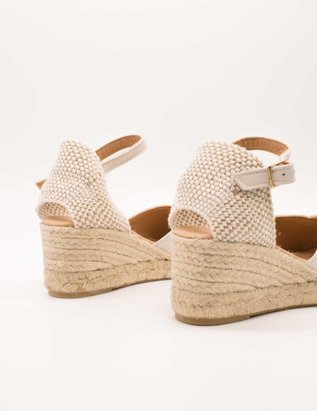 Esparto Bonadona C02A Seda Salinas Natural de Mujer