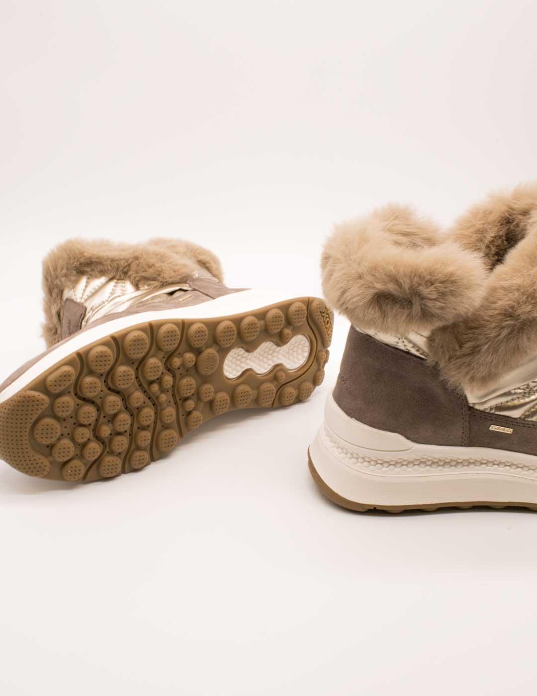 Botín Geox D46WPB 0LV22 C6172 Spherica Taupe de Mujer