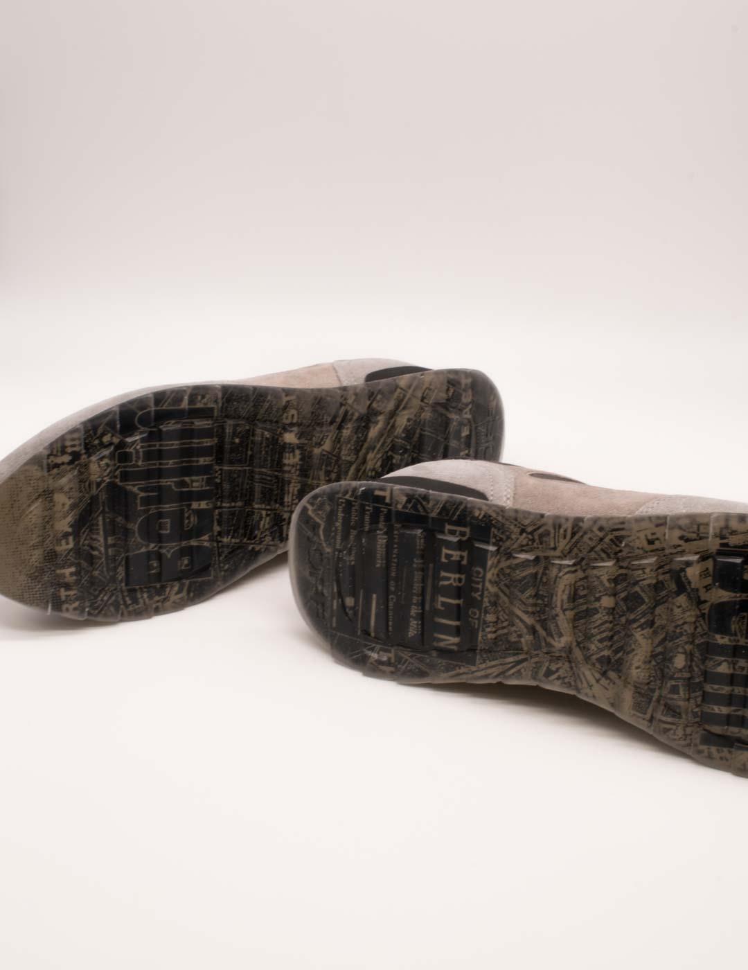 Deportivo Hoff City Berlin Gris de Hombre