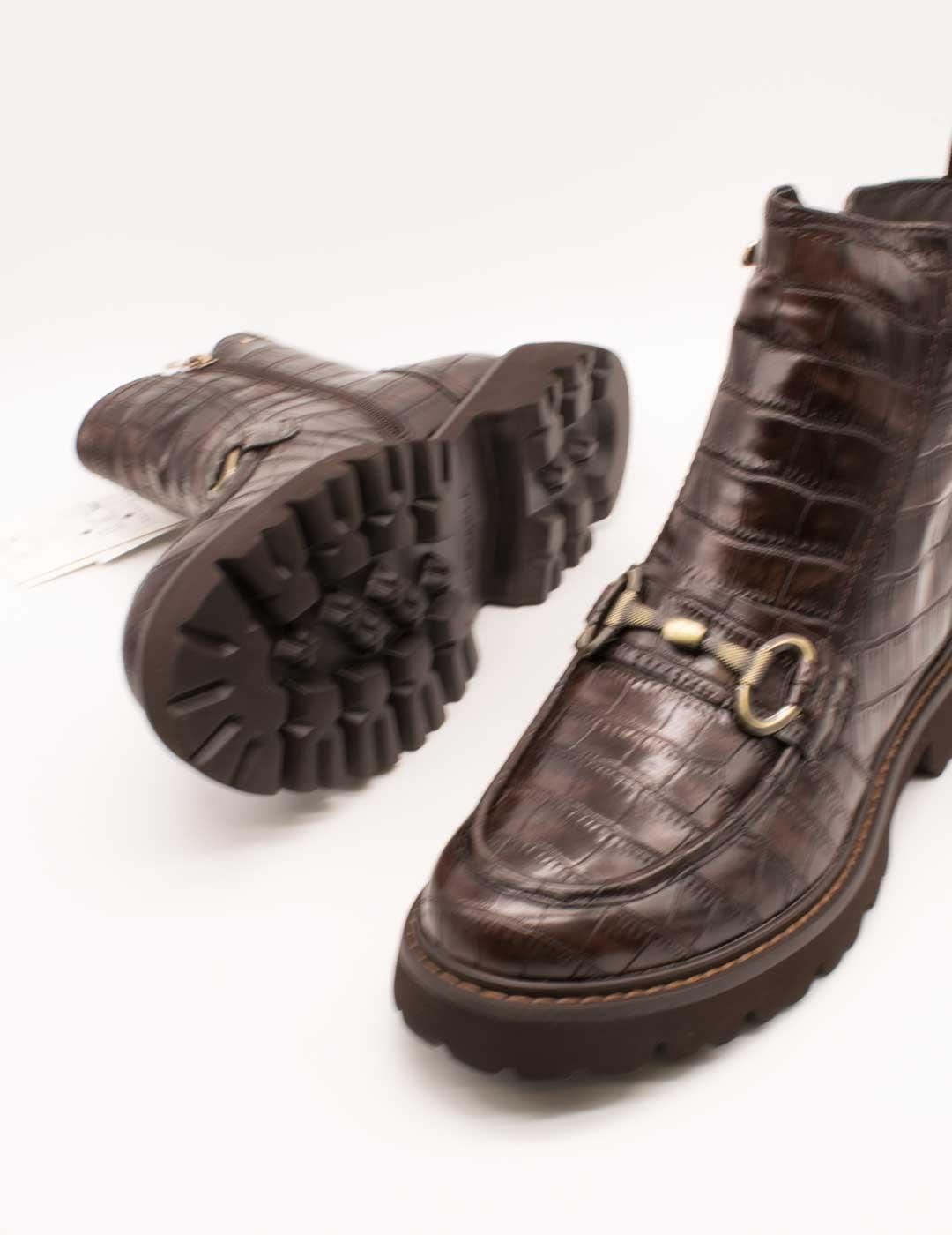 Botín Carmela 162548-02 Marrón de Mujer