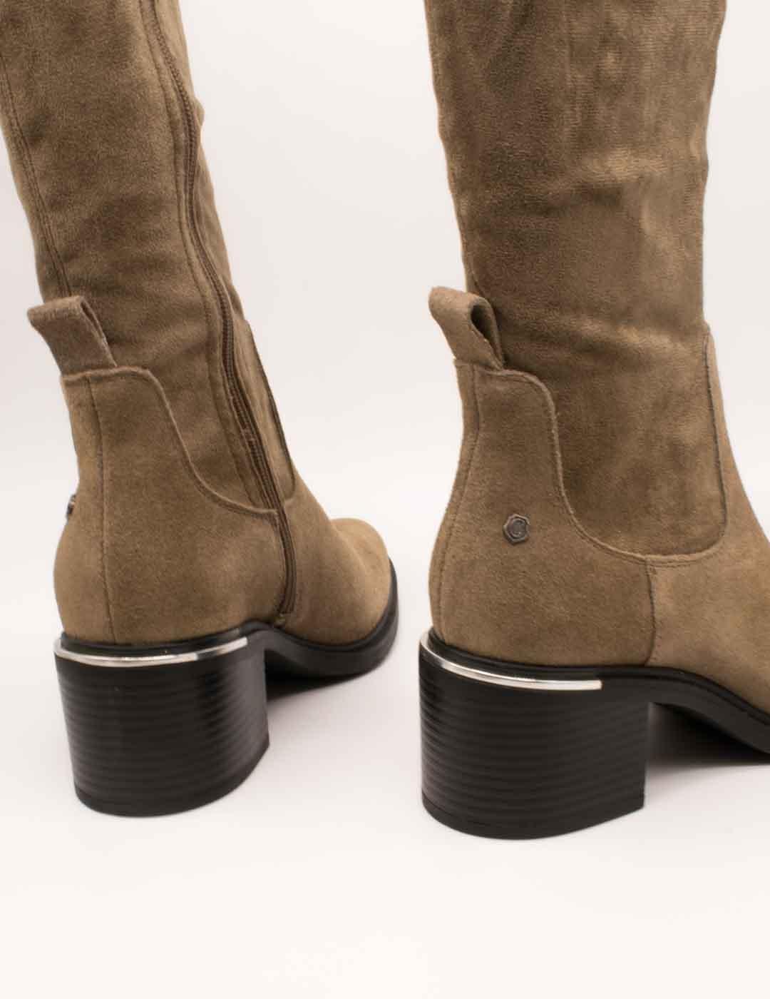 Bota Carmela 162646-01 Taupe de Mujer
