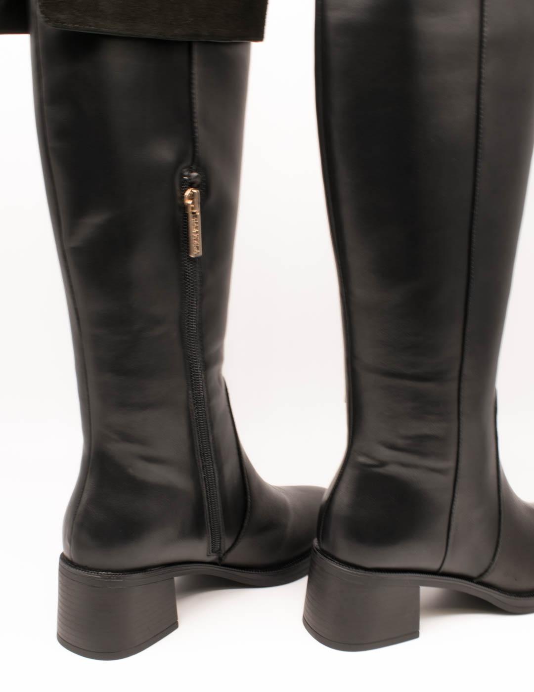 Bota Carmela 162691-02 Negro de Mujer