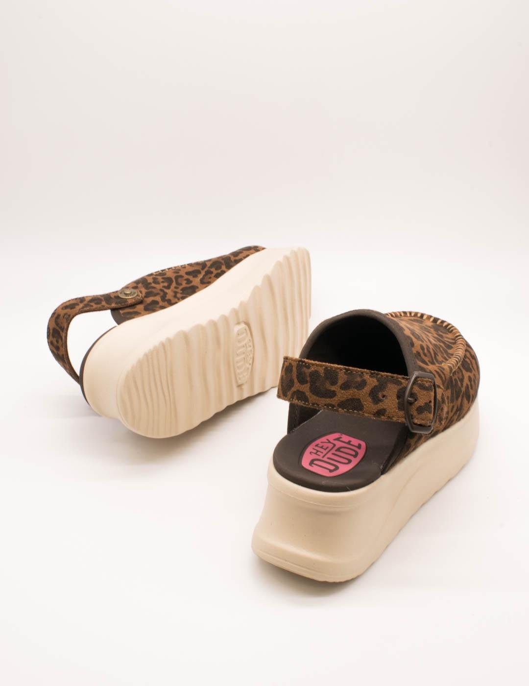 Zueco Hey Dude HD44259-2GA Delray Clog Brown de Mujer