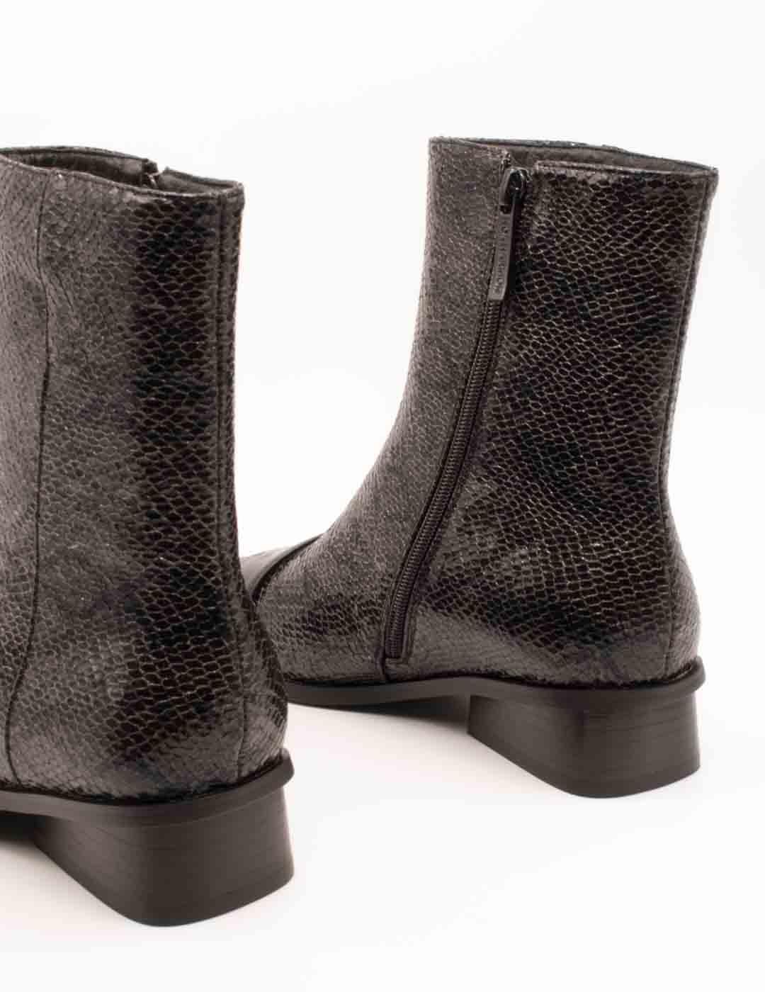 Botín Noa Harmon 010037-0006 Streets Negro de Mujer