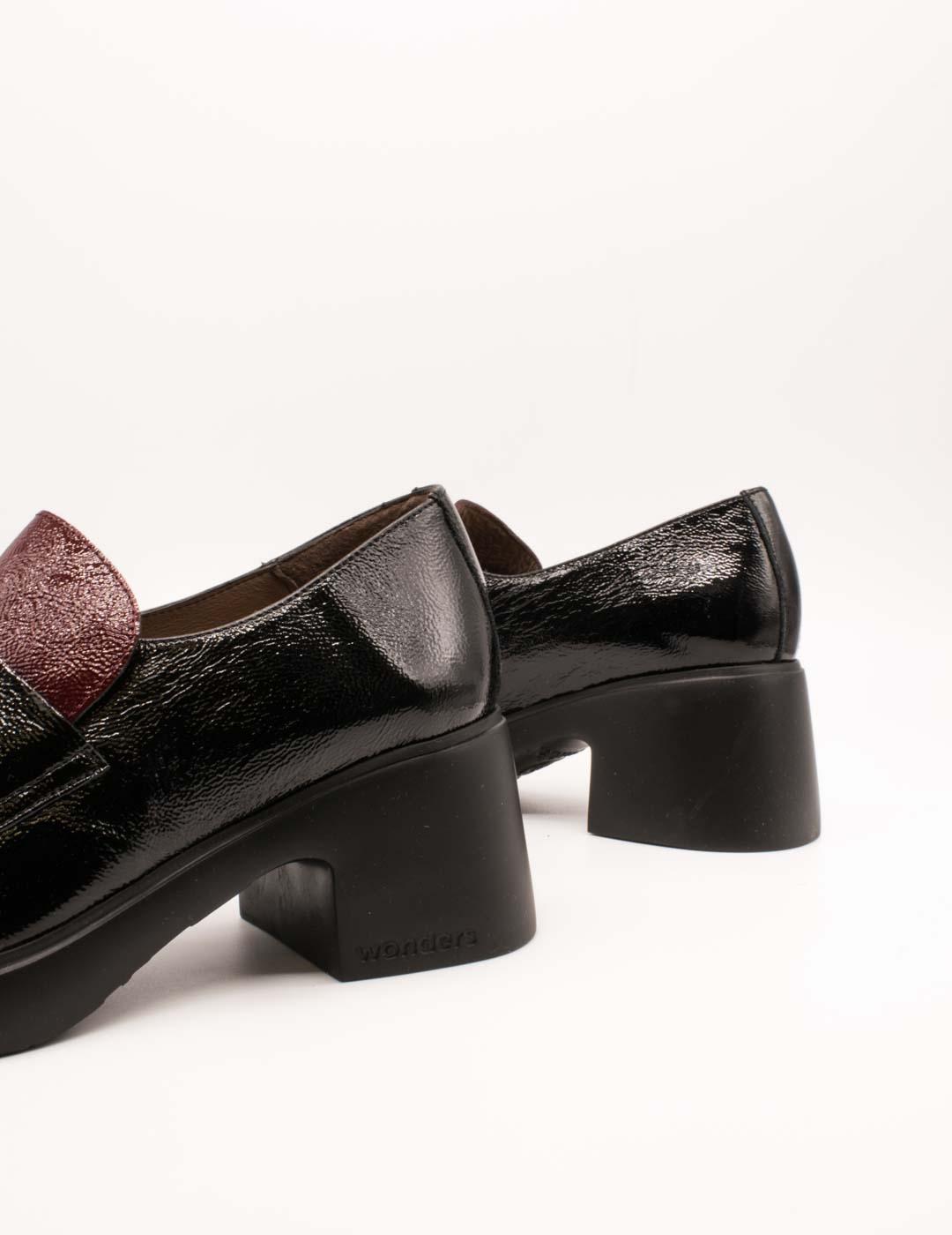 Zapato Wonders E-7121 Lack Negro-Vino de Mujer