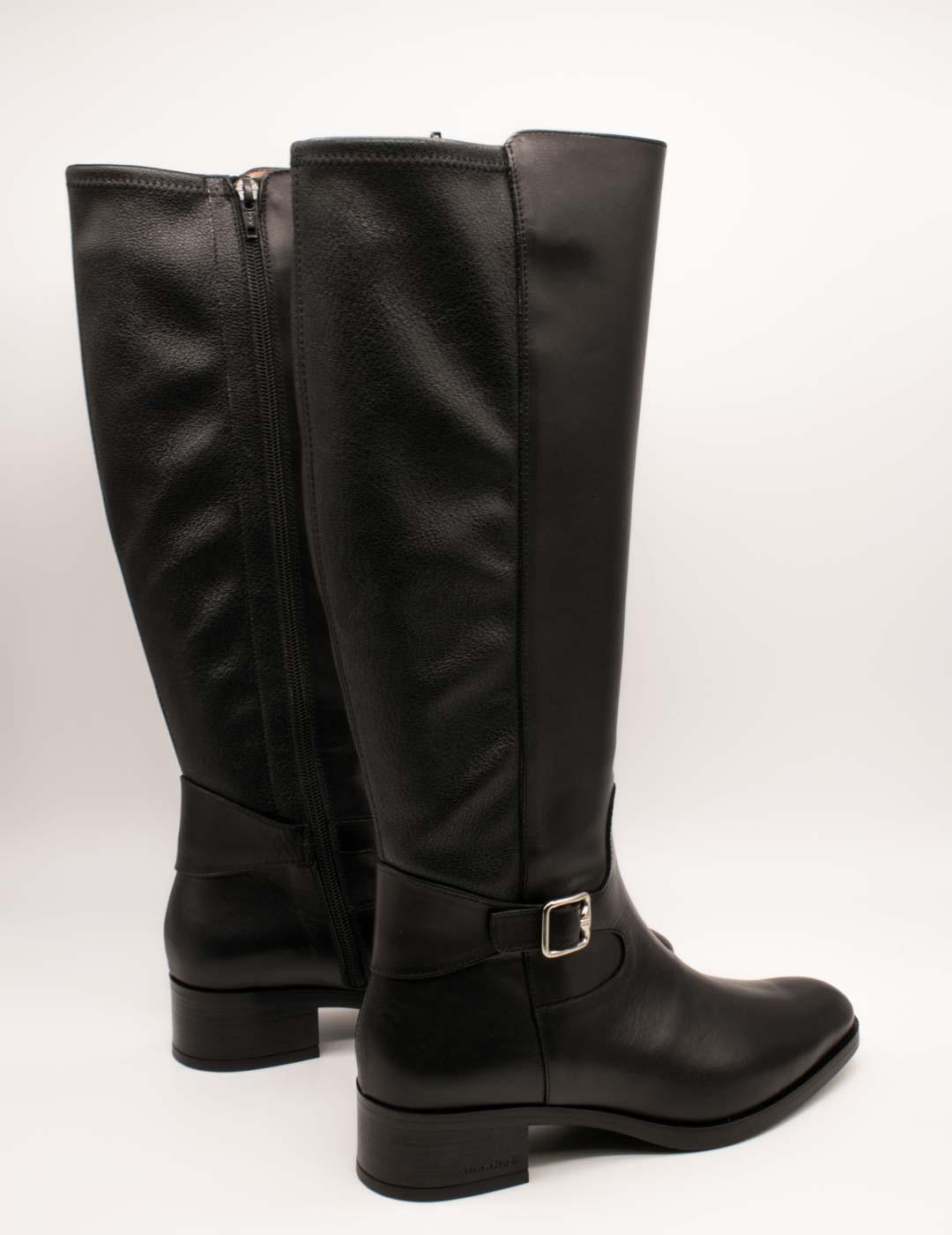 Bota Wonders D-1802 Isy Juneau Negro de Mujer
