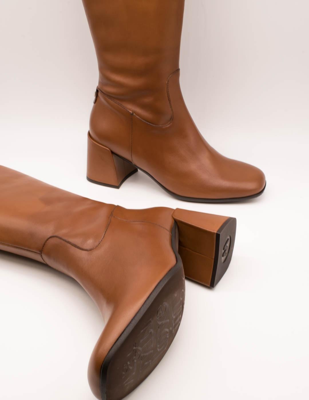 Bota Wonders H-6601 Iseo Cuero de Mujer