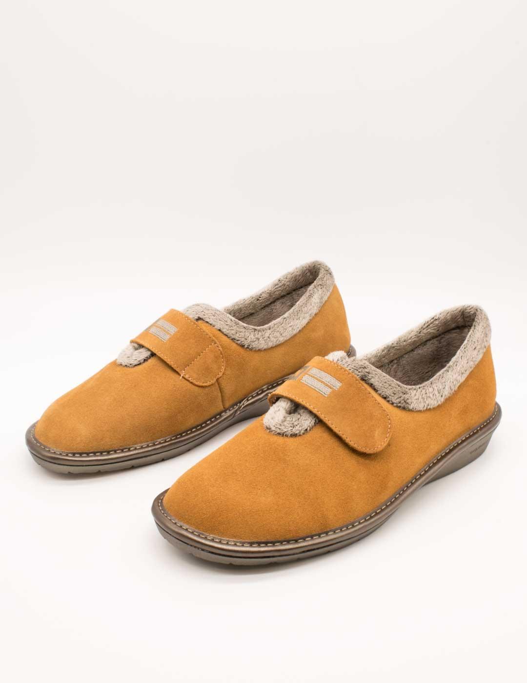 Zapatilla de Casa Nordikas 6348-O/4 Afelpado Cuero de Mujer