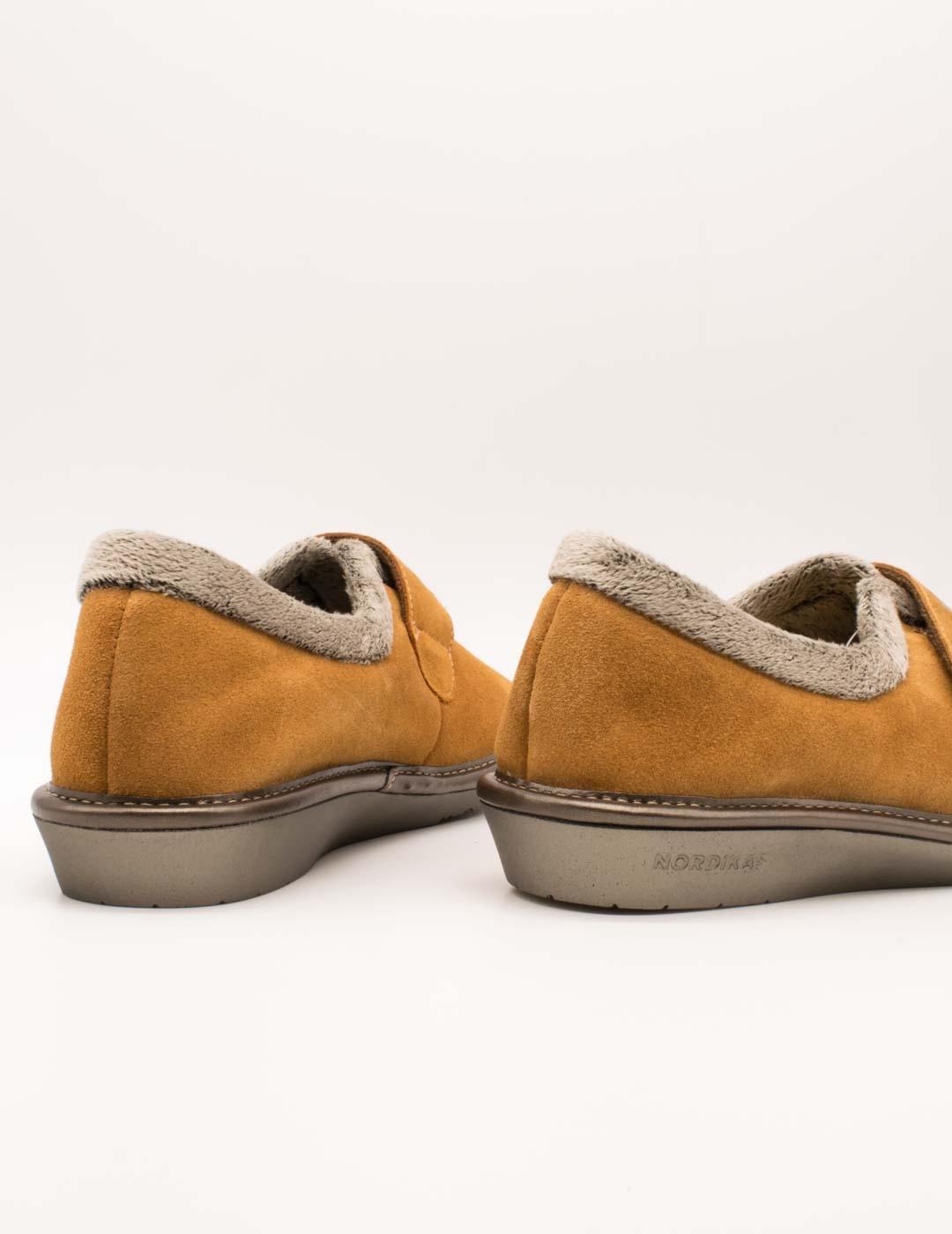 Zapatilla de Casa Nordikas 6348-O/4 Afelpado Cuero de Mujer