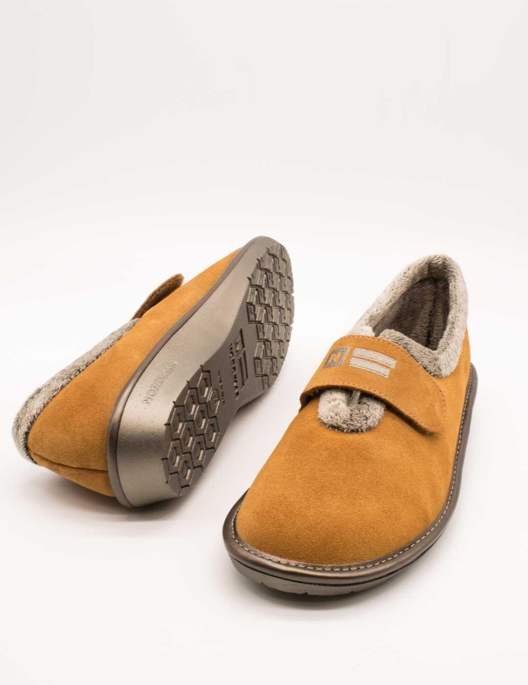 Zapatilla de Casa Nordikas 6348-O/4 Afelpado Cuero de Mujer
