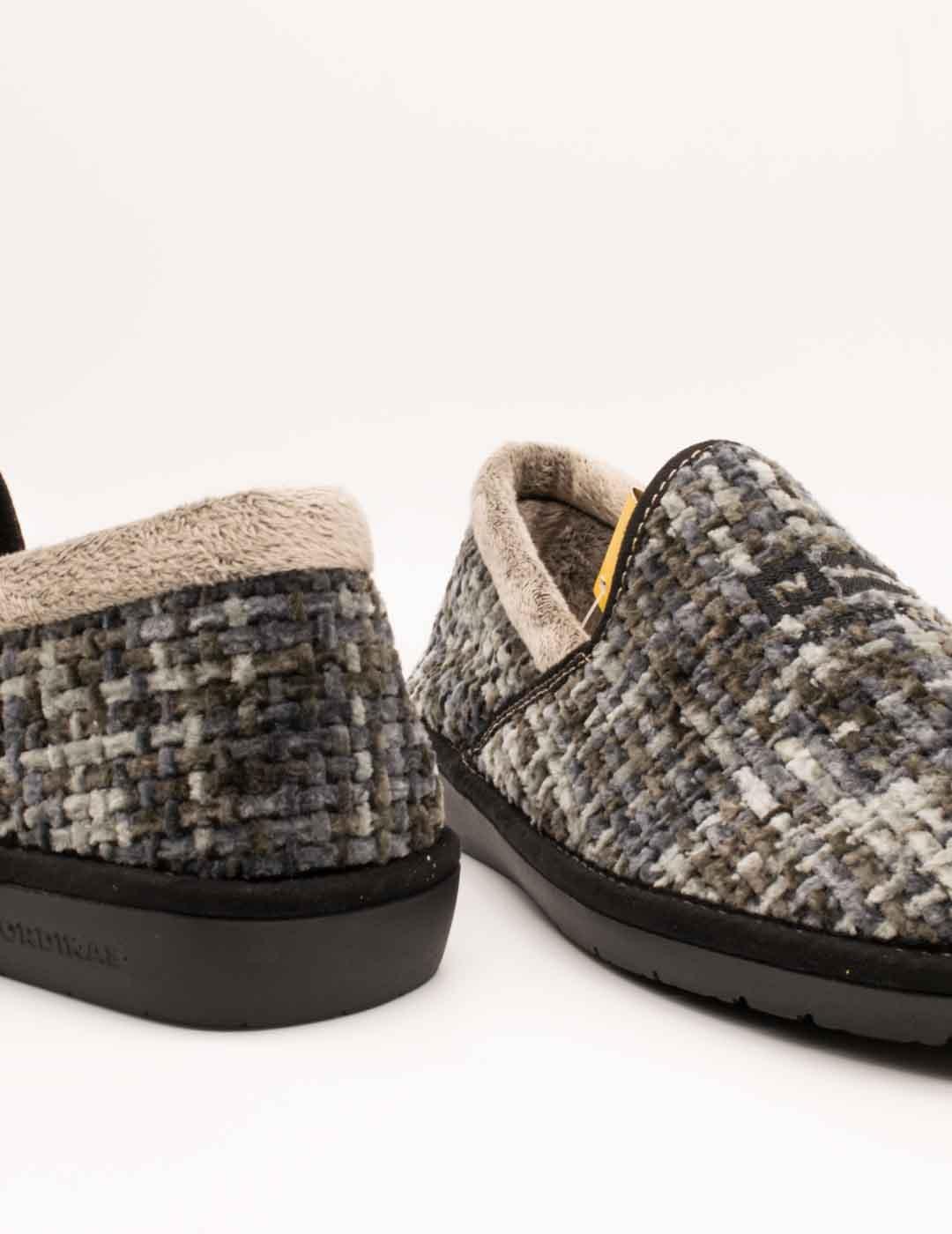 Zapatilla de Casa Nordikas 243 Quebec Gris de Hombre